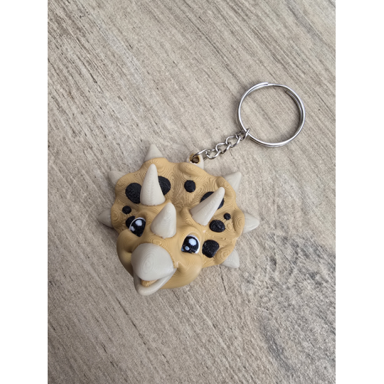 Uroczy Breloczek Triceratops 3D - Brelok Druk3d fidget Keychain mixGadzet