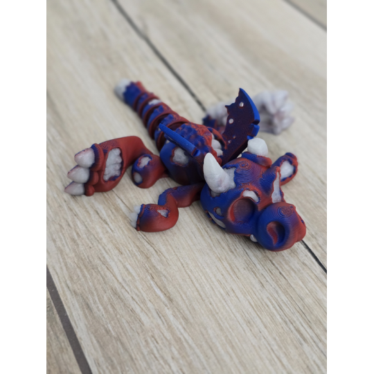 Figurka Smoka 3D Świecąca w Ciemności na Niebiesko - Druk 3D mixGadzet