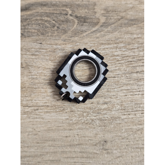 Żelazny KeySpinner Minecraft 3d - Brelok Druk3d fidget Keyrambit KeyFlipper