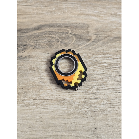 Złoty KeySpinner Minecraft 3d - Brelok Druk3d fidget Keyrambit KeyFlipper