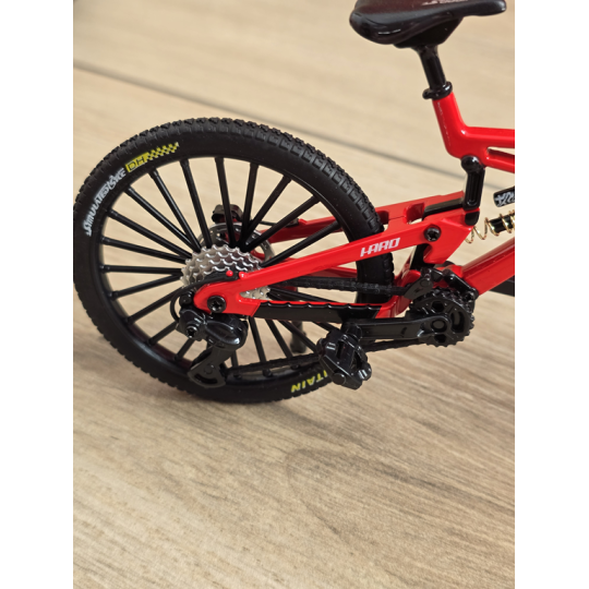 Kolekcjonerski Rower MTB | Model Finger Bike 1:8 | Metalowy - Czerwony
