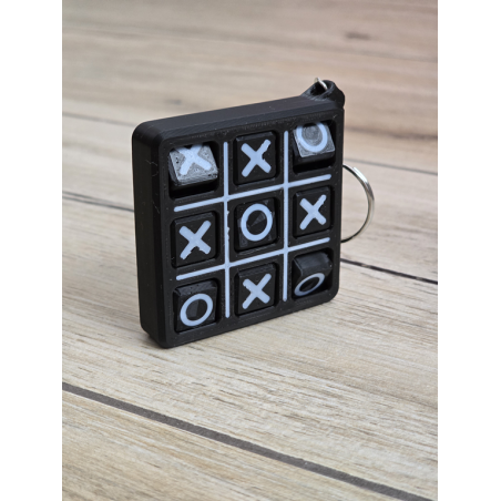 Brelok Gra Kółko i krzyżyk – Brelok 3d - Druk3d fidget Keychain mixGadzet