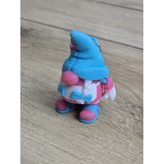 Gnom Girl 2w1 Brelok i magnes na lodówkę 3d - Brelok Druk3d fidget Keychain