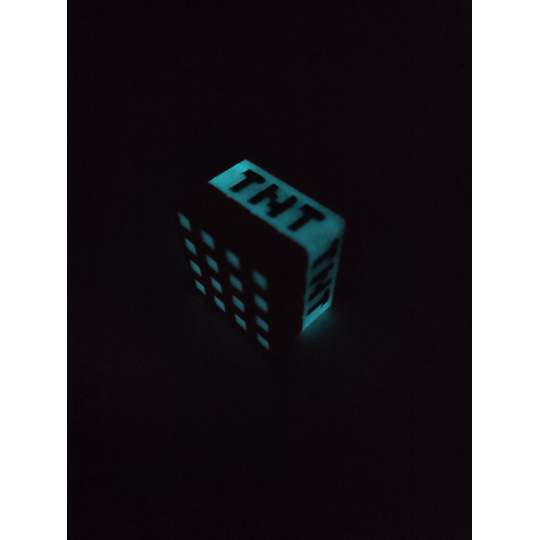 Brelok Minecraft TNT - Świeci w nocy! - Druk 3D Keychain mixGadzet